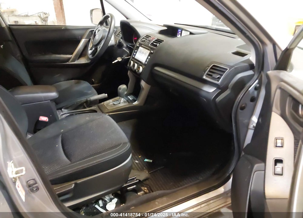 2017 SUBARU FORESTER 2.5I PREMIUM VIN: JF2SJADC0HH537322