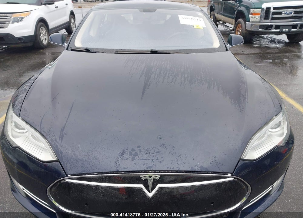 2014 TESLA MODEL S VIN: 5YJSA1H16EFP51444