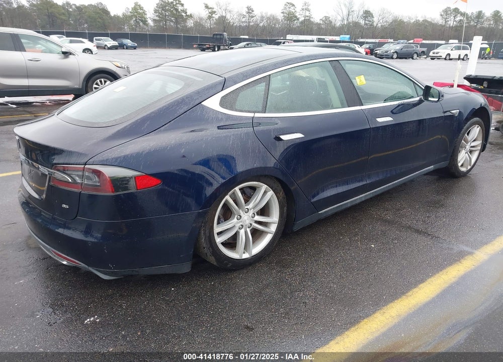 2014 TESLA MODEL S VIN: 5YJSA1H16EFP51444