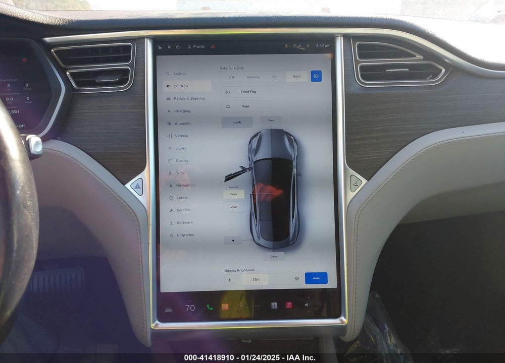 2015 TESLA MODEL S VIN: 5YJSA1H1XFFP68751