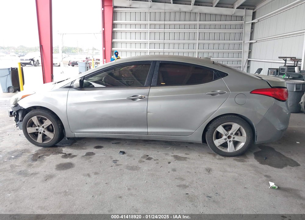 2013 HYUNDAI ELANTRA GLS (ULSAN PLANT) VIN: KMHDH4AE8DU781789