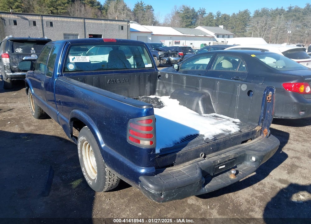 2003 CHEVROLET S-10 VIN: 1GCCS19H238204410
