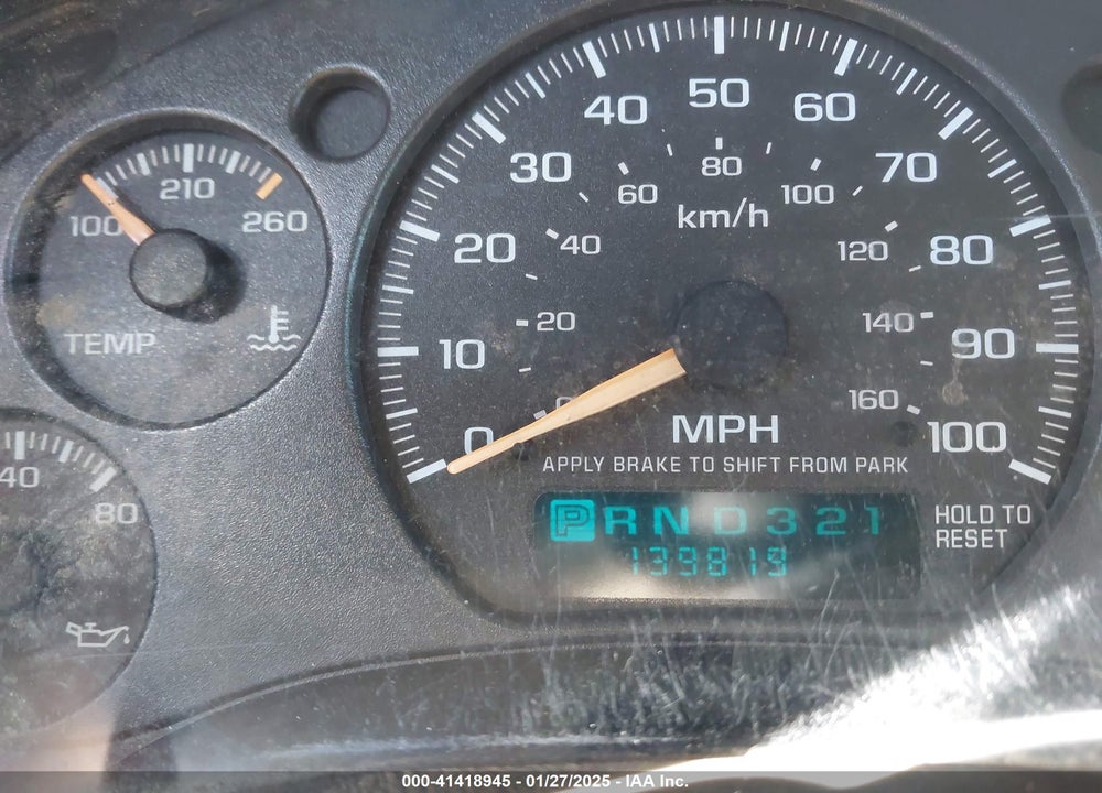 2003 CHEVROLET S-10 VIN: 1GCCS19H238204410