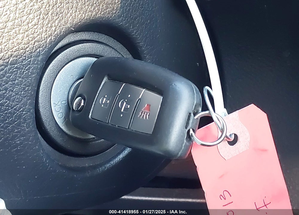 2018 NISSAN ROGUE VIN: KNMAT2MT8JP509189