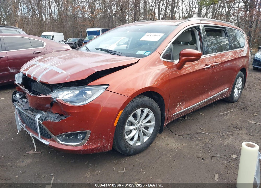 2018 CHRYSLER PACIFICA TOURING L PLUS VIN: 2C4RC1EGXJR235703