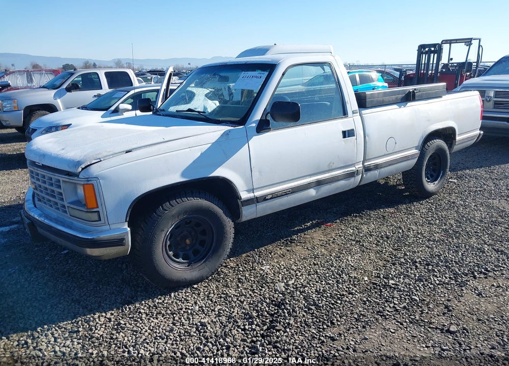 1988 CHEVROLET GMT-400 C2500 VIN: 1GCFC24K1JE101478