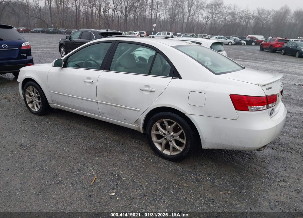 2008 HYUNDAI SONATA LIMITED V6/SE V6 VIN: 5NPEU46F58H340269