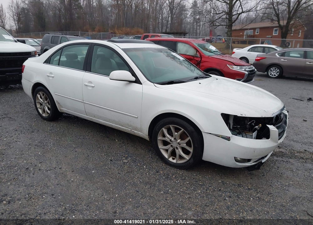 2008 HYUNDAI SONATA LIMITED V6/SE V6 VIN: 5NPEU46F58H340269