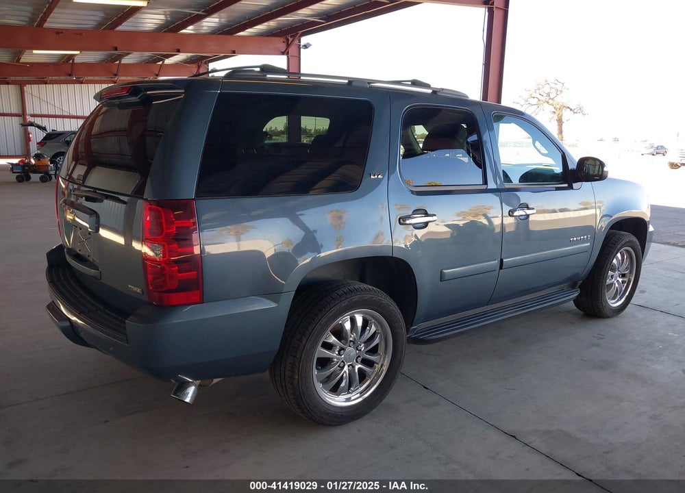2008 CHEVROLET TAHOE LTZ VIN: 1GNFK13068J132229