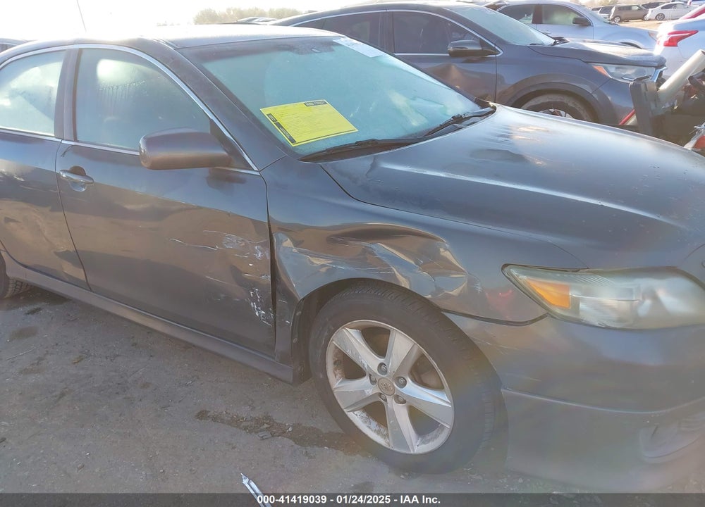 2011 TOYOTA CAMRY SE VIN: 4T1BF3EK1BU677794