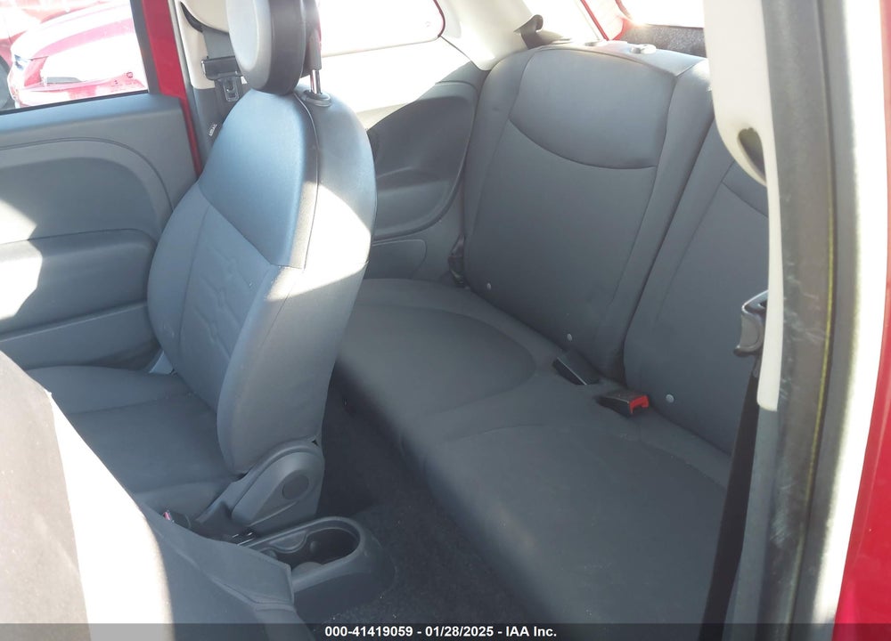 2015 FIAT 500 VIN: 3C3CFFAR3FT615573
