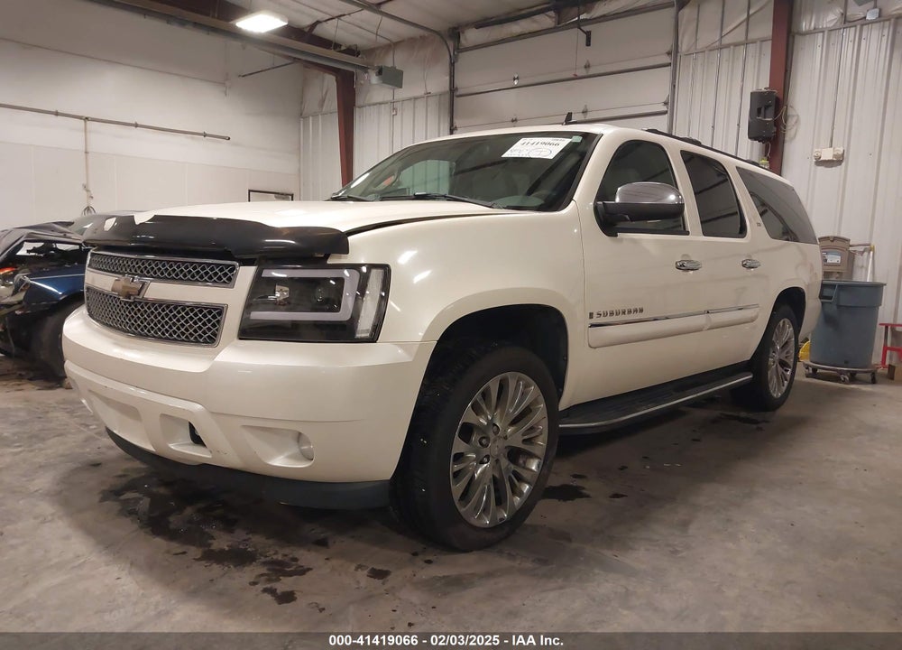 2008 CHEVROLET SUBURBAN 1500 LTZ VIN: 1GNFC16J48R178712