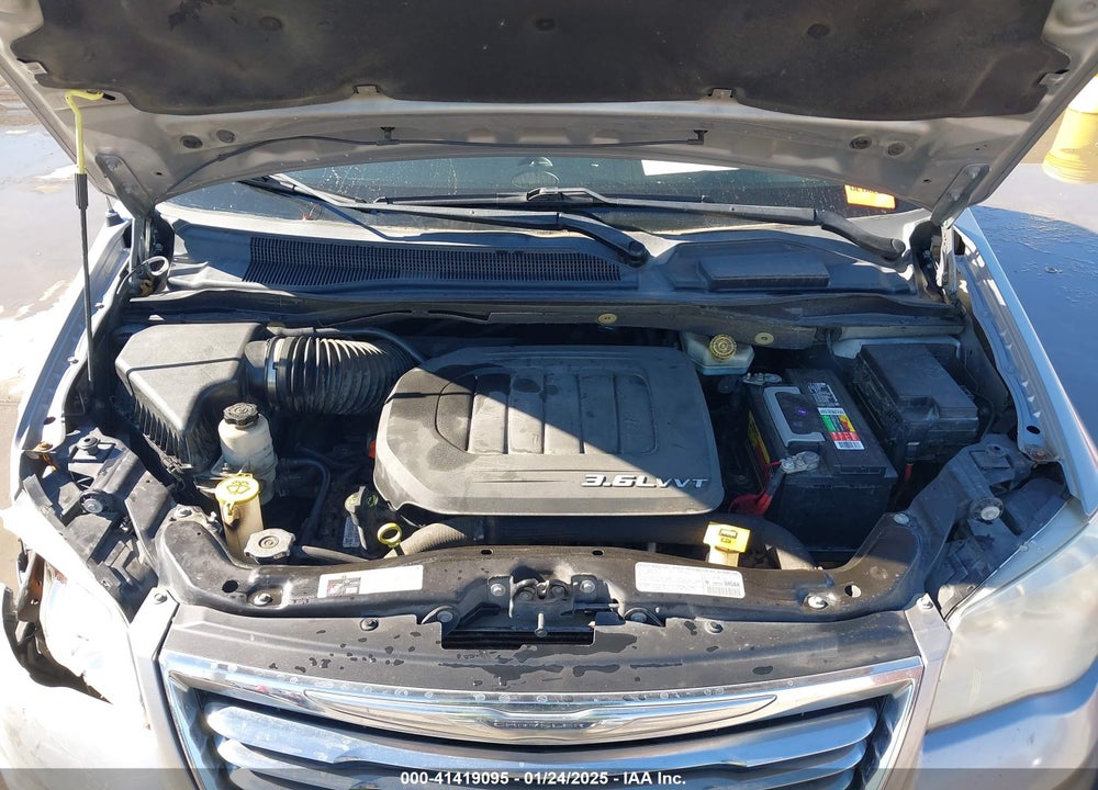 2013 CHRYSLER TOWN & COUNTRY TOURING VIN: 2C4RC1BG7DR732121