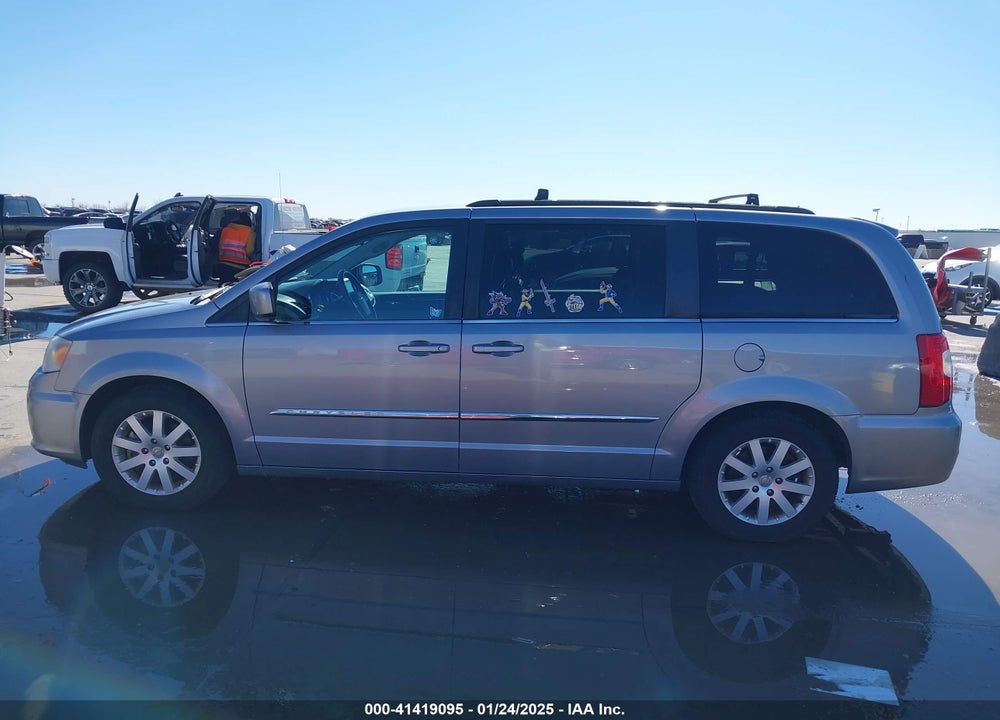 2013 CHRYSLER TOWN & COUNTRY TOURING VIN: 2C4RC1BG7DR732121