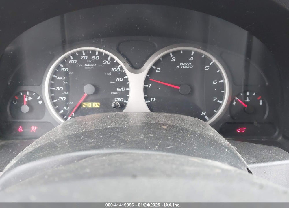 2005 CHEVROLET EQUINOX VIN: 2CNDL73F156205872