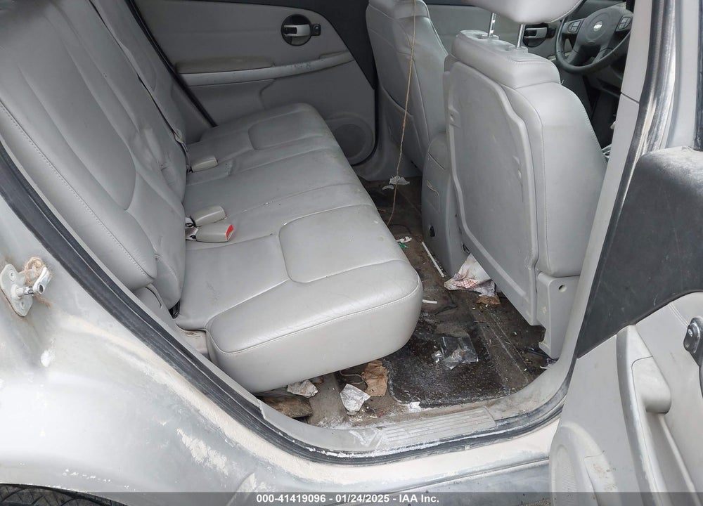 2005 CHEVROLET EQUINOX VIN: 2CNDL73F156205872
