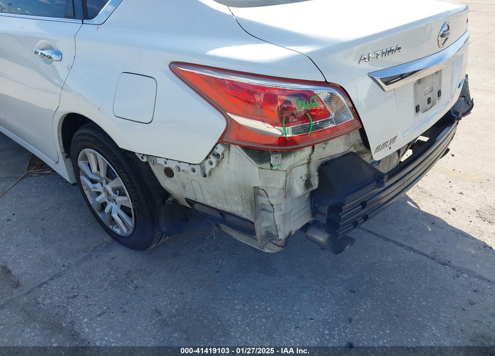 2013 NISSAN ALTIMA VIN: 1N4AL3APXDC226579