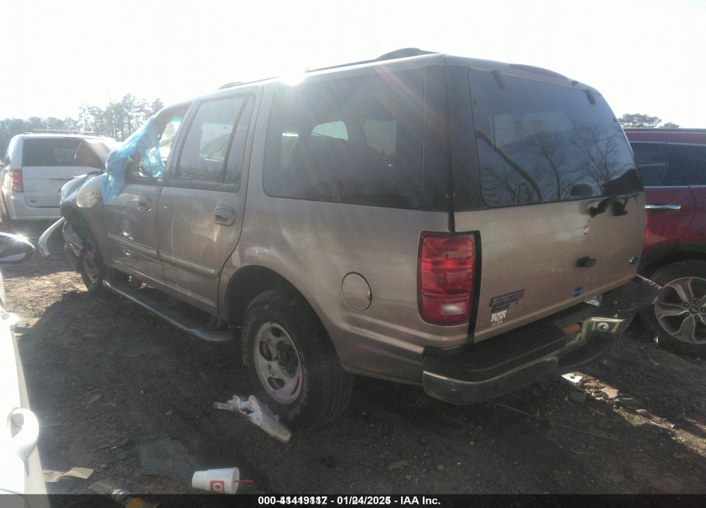2001 FORD EXPEDITION XLT VIN: 1FMRU15W31LA95843