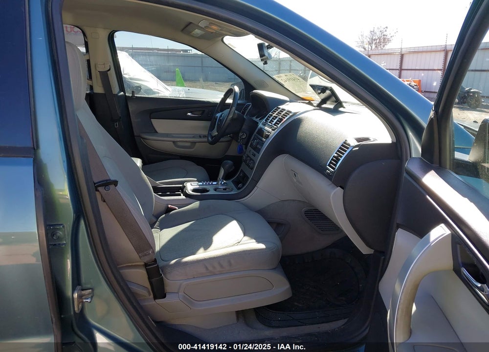 2010 GMC ACADIA SL VIN: 1GKLRKED1AJ113370