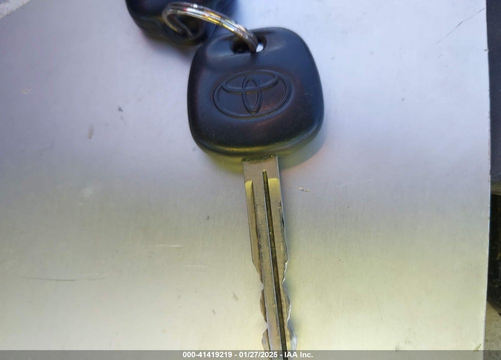 2004 TOYOTA 4RUNNER SR5 V6 VIN: JTEZU14R448017283