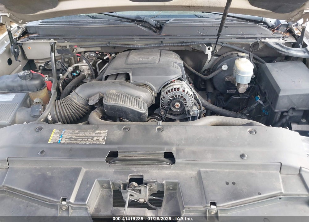 2009 CHEVROLET SUBURBAN 1500 VIN: 1GNFC26J09R237648