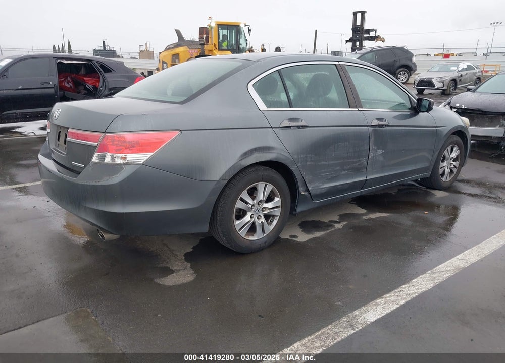 2011 HONDA ACCORD VIN: 1HGCP2F66BA001698