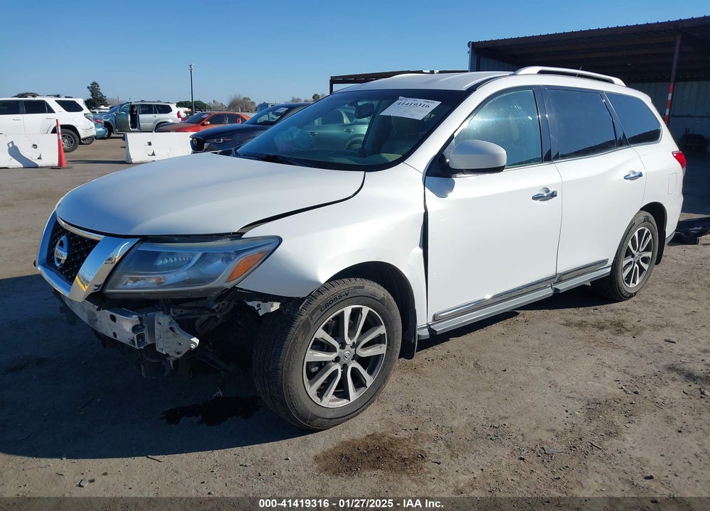 2013 NISSAN PATHFINDER SL VIN: 5N1AR2MM9DC671220