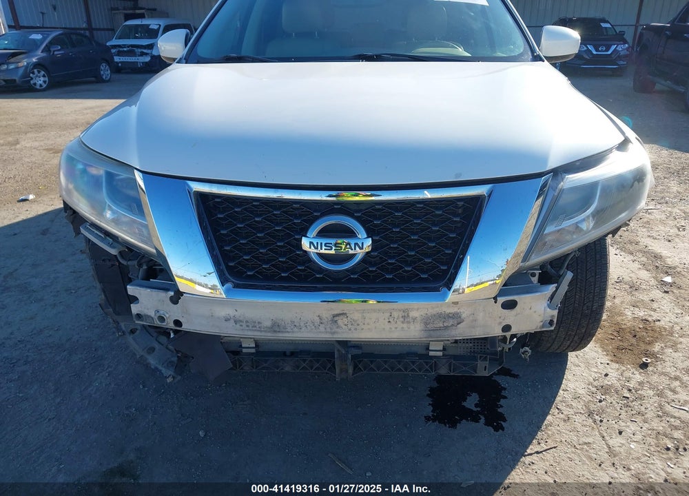 2013 NISSAN PATHFINDER SL VIN: 5N1AR2MM9DC671220