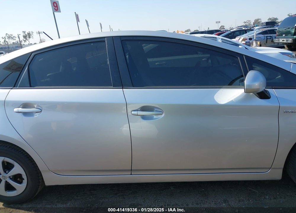 2014 TOYOTA PRIUS VIN: JTDKN3DU9E0360187