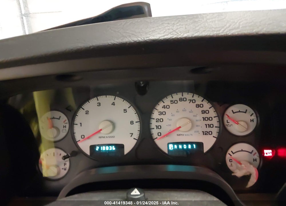 2005 DODGE RAM 1500 SLT/LARAMIE VIN: 1D7HU18D35S186381