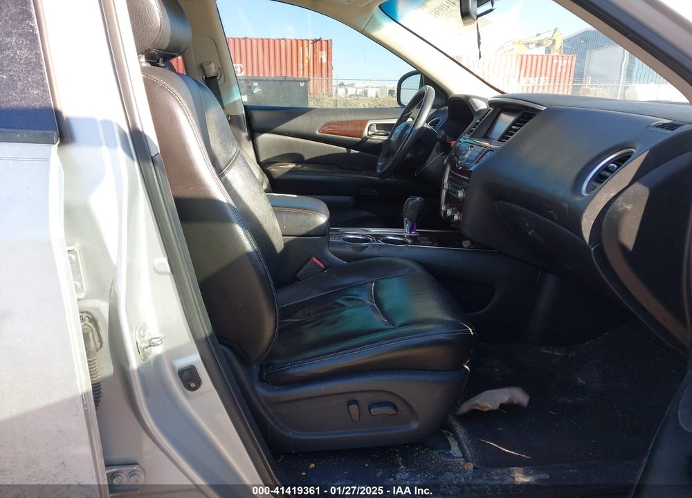 2013 NISSAN PATHFINDER SL VIN: 5N1AR2MN9DC638176