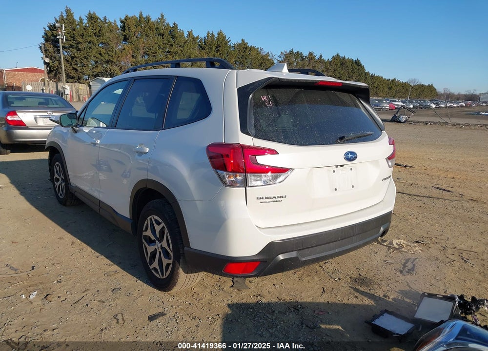 2023 SUBARU FORESTER VIN: JF2SKAEC8PH550149