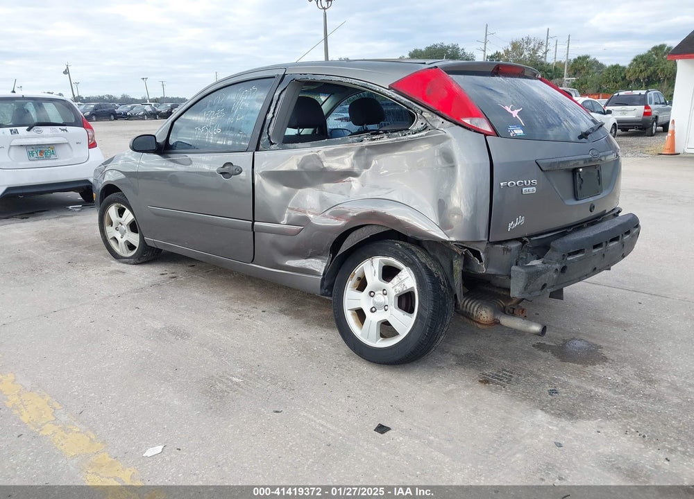 2007 FORD FOCUS S/SE/SES VIN: 1FAHP31N77W187566
