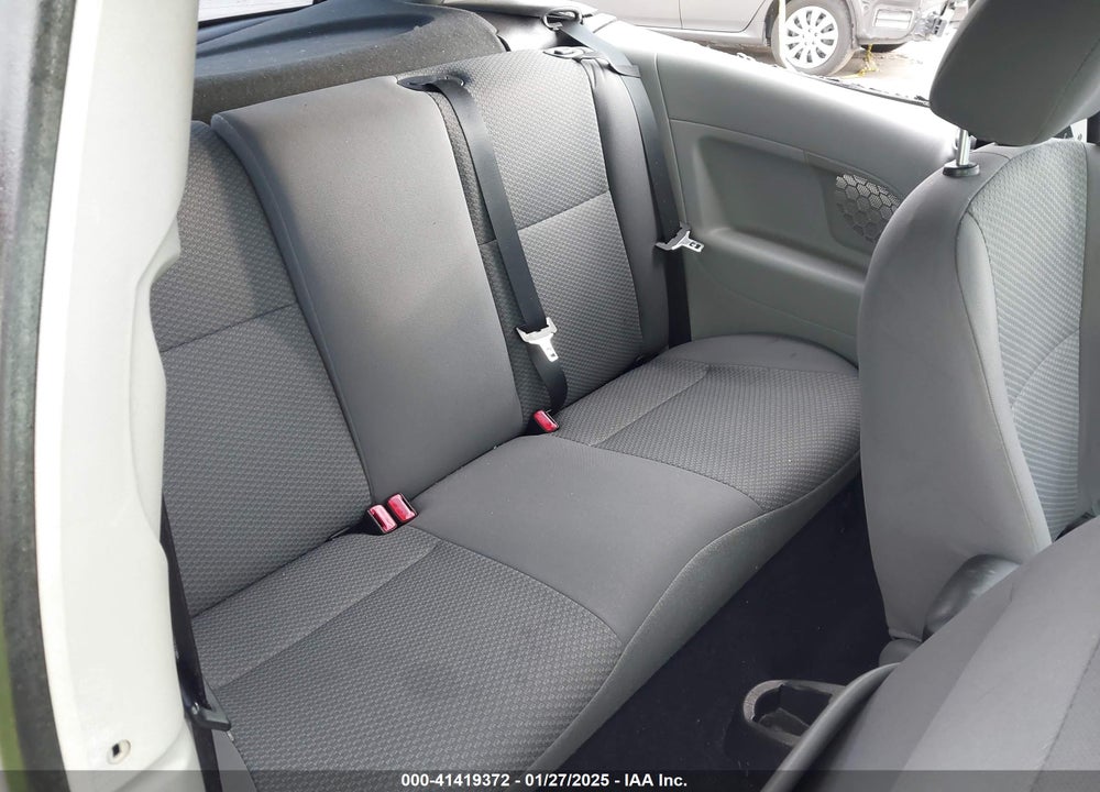 2007 FORD FOCUS S/SE/SES VIN: 1FAHP31N77W187566