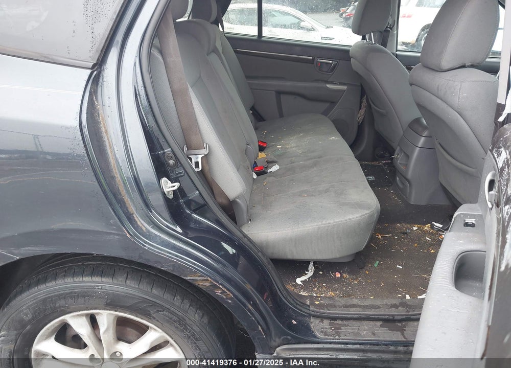 2011 HYUNDAI SANTA FE GLS VIN: 5XYZG3AB1BG037656