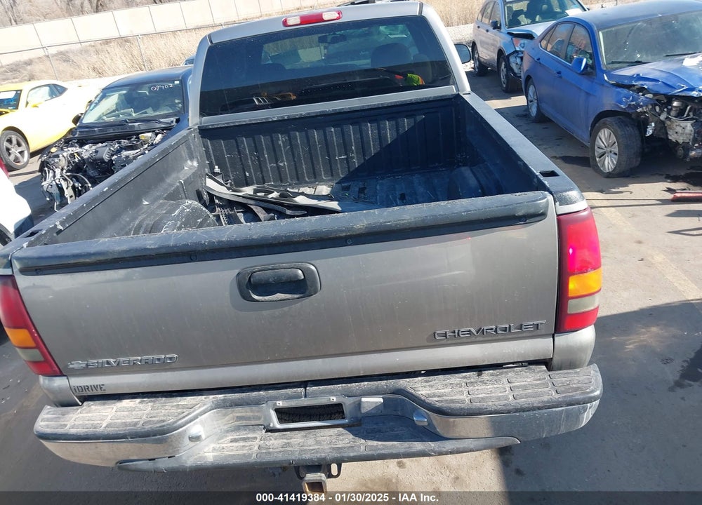 2000 CHEVROLET SILVERADO 1500 LS VIN: 1GCEK19T2YE366690