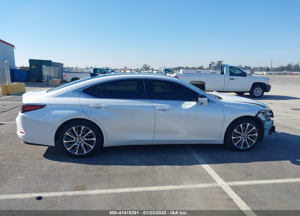 2019 LEXUS ES 350 VIN: JTHBZ1B1XK2004640