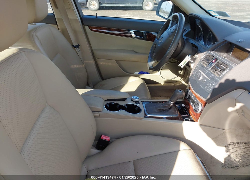 2009 MERCEDES-BENZ C 300 VIN: WDDGF81X99F273493