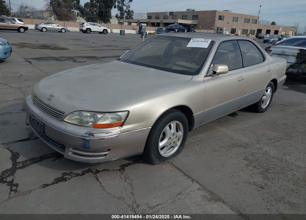 1992 LEXUS ES 300 VIN: JT8VK13T7N0072380