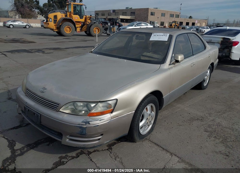 1992 LEXUS ES 300 VIN: JT8VK13T7N0072380