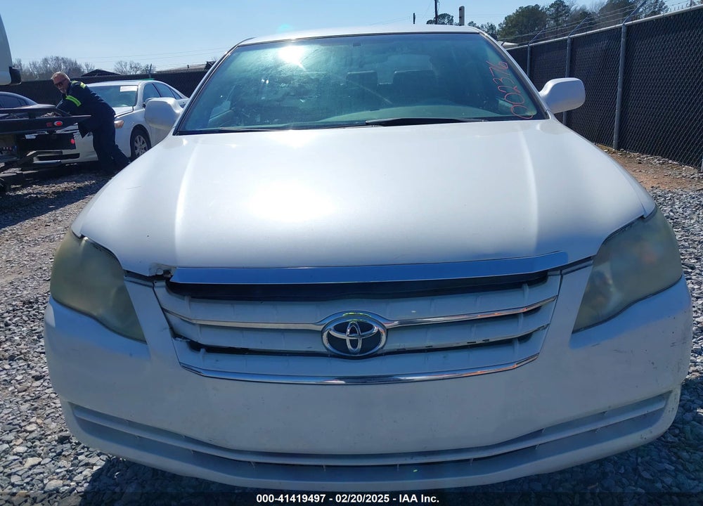 2005 TOYOTA AVALON XL VIN: 4T1BK36B85U002376