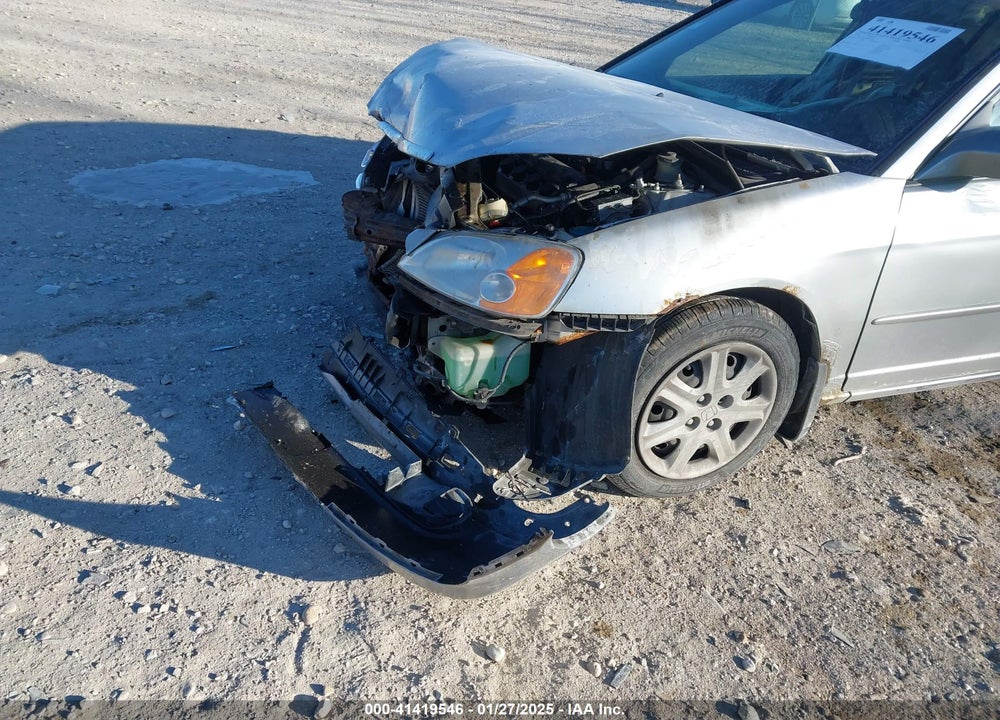 2003 HONDA CIVIC VIN: 2HGES26723H524557