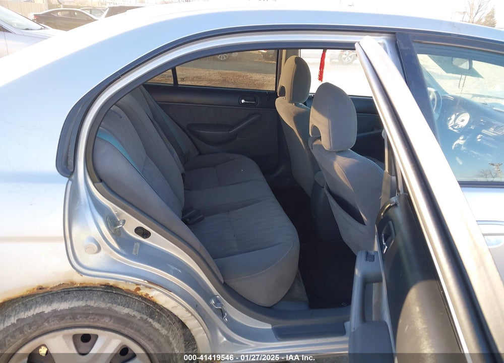 2003 HONDA CIVIC VIN: 2HGES26723H524557
