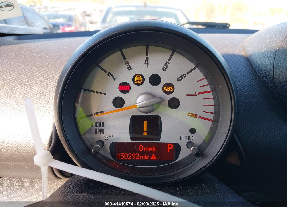 2014 MINI COUNTRYMAN VIN: WMWZB3C55EWR38359