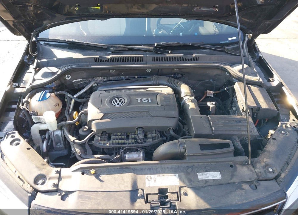2015 VOLKSWAGEN JETTA VIN: 3VWL17AJ7FM253748