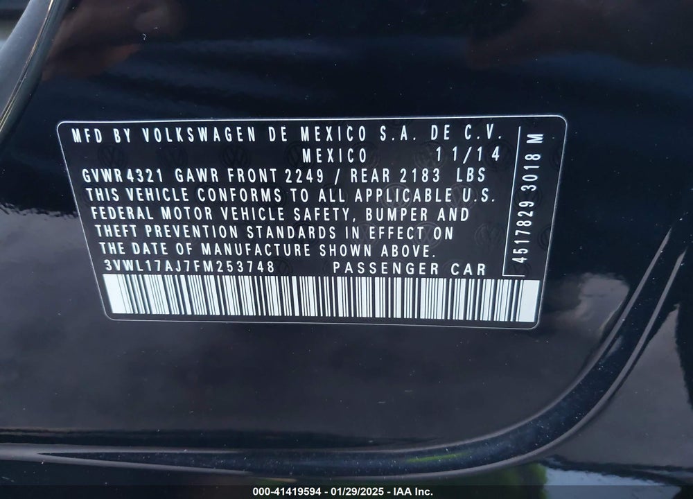 2015 VOLKSWAGEN JETTA VIN: 3VWL17AJ7FM253748
