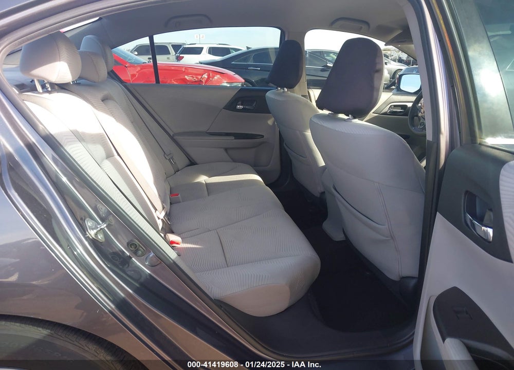 2015 HONDA ACCORD LX VIN: 1HGCR2F34FA140721