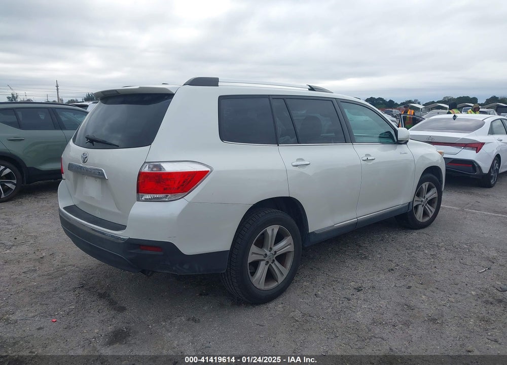 2013 TOYOTA HIGHLANDER LIMITED V6 VIN: 5TDYK3EH3DS118446