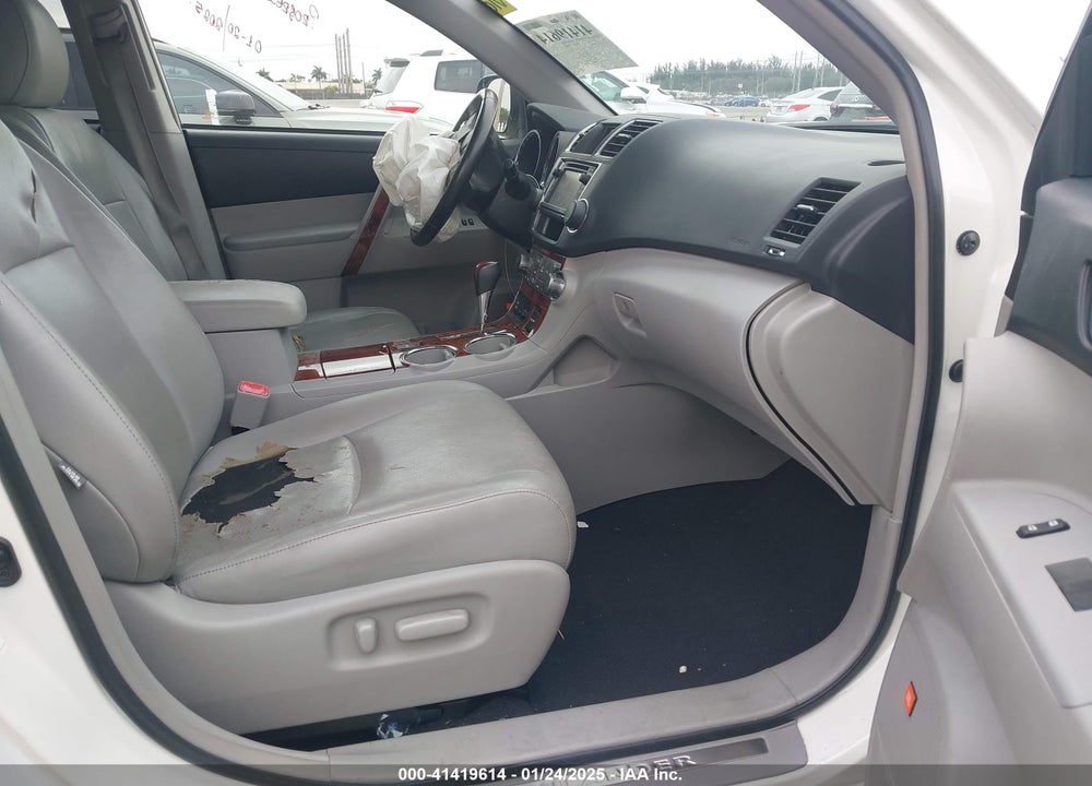 2013 TOYOTA HIGHLANDER LIMITED V6 VIN: 5TDYK3EH3DS118446