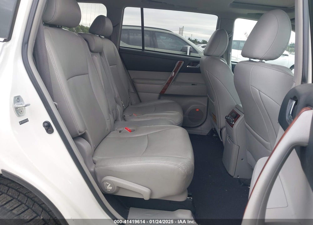 2013 TOYOTA HIGHLANDER LIMITED V6 VIN: 5TDYK3EH3DS118446